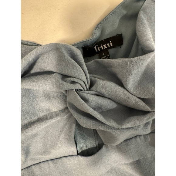 Blue Dress - Picture 3 of 4